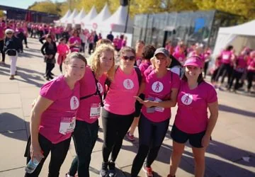 L'équipe À l'Encre Bleue participant à la course La Vannetaise